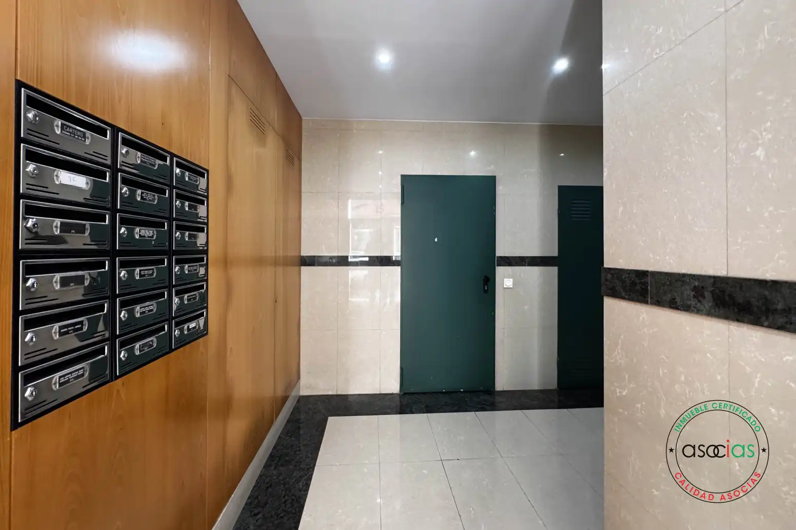 Flat for sale in Sur