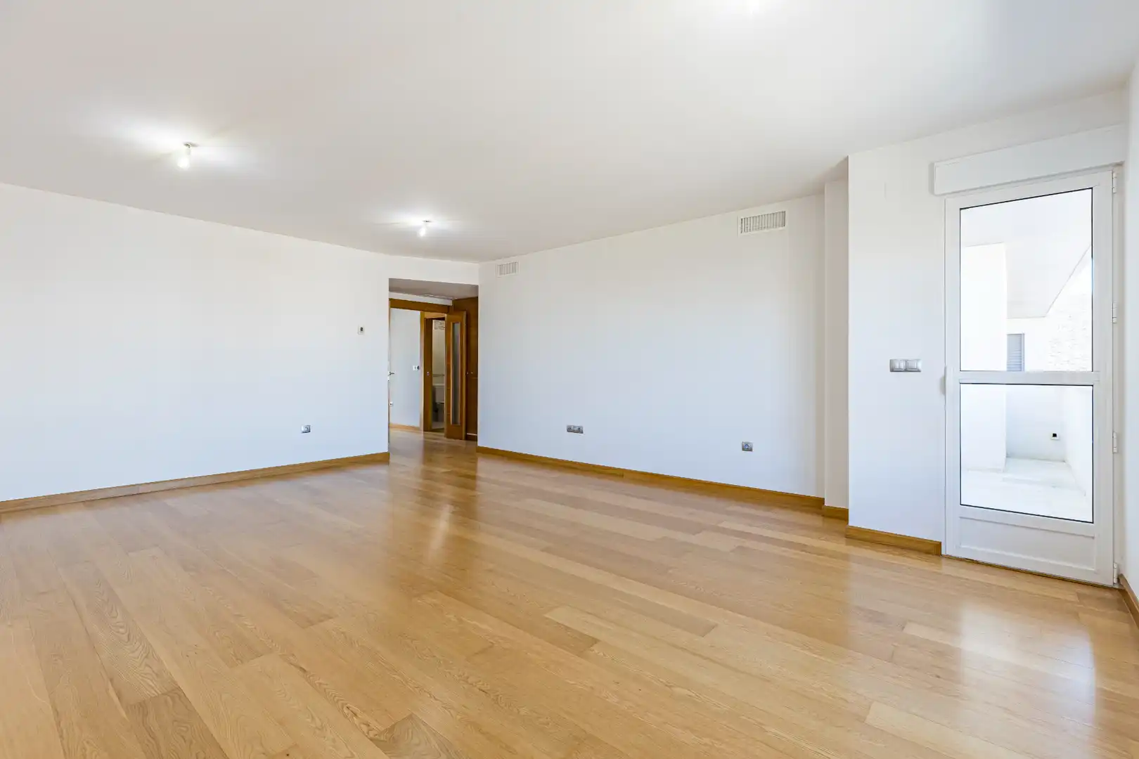 Flat for sale in Avenida Reina Victoria Eugenia, 2, Alameda