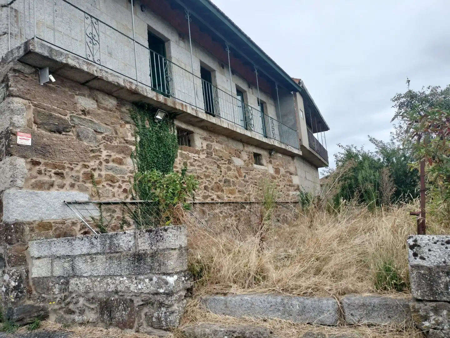 Exterior view of Houses for sale in Ribadavia  with Furnished