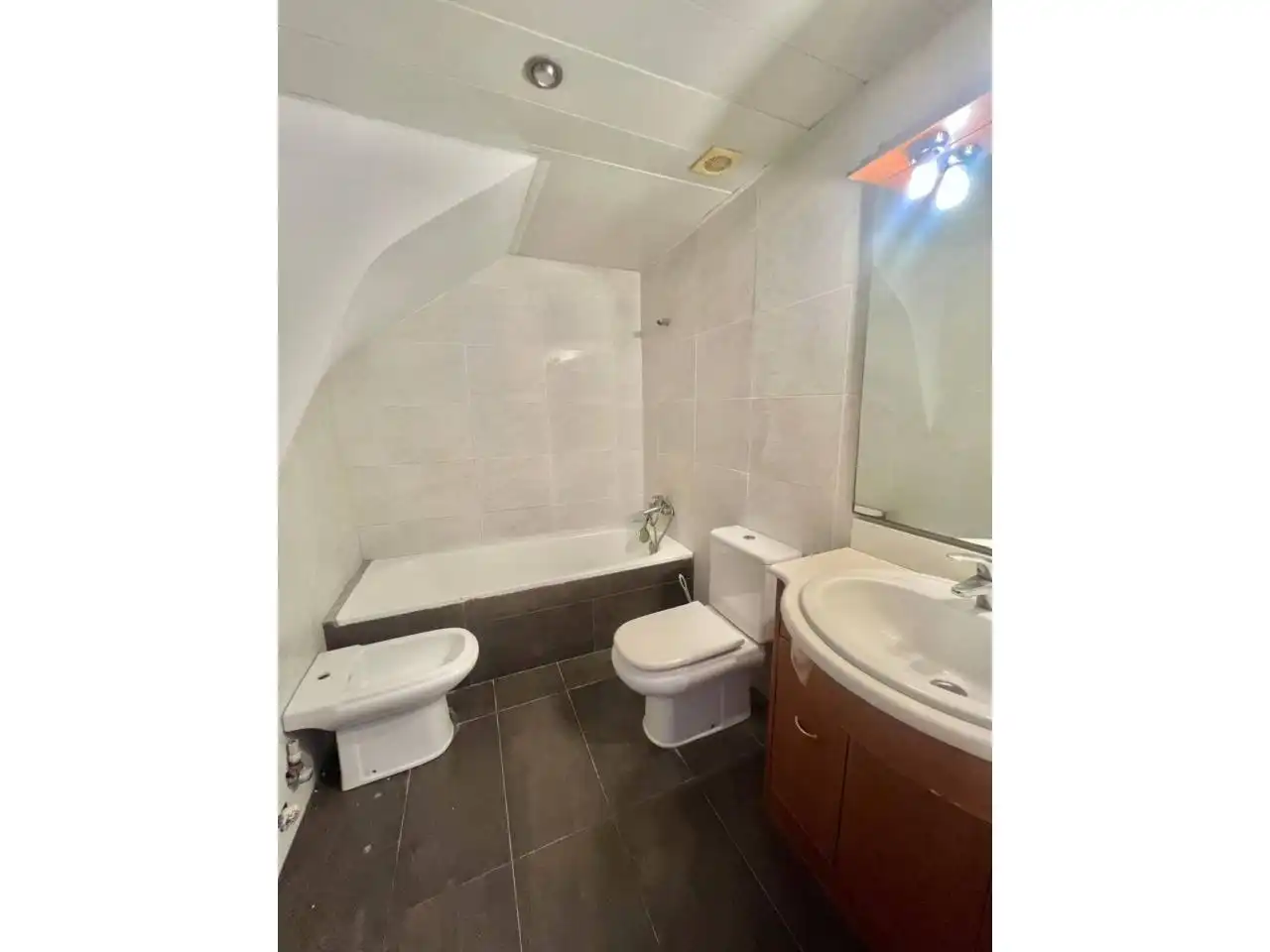 Bathroom of Flat for sale in Tordera  with Air Conditioner, Heating and Parquet flooring