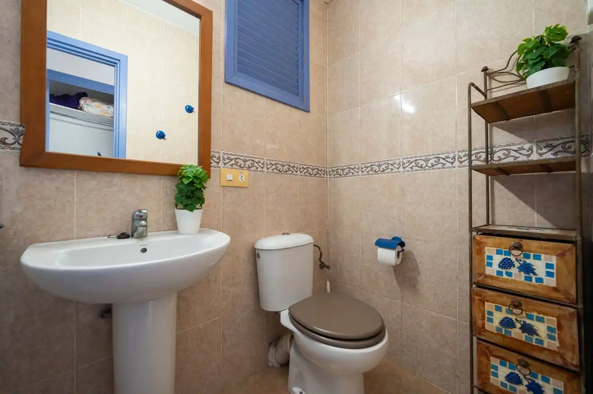Baño de Estudio en venta en Sant Joan de Labritja con Calefacción, Jardín privado y Piscina