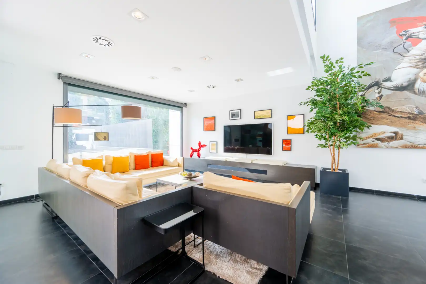 Sala de estar de Casa o chalet en venta en Sant Cugat del Vallès con Aire acondicionado, Calefacción y Jardín privado