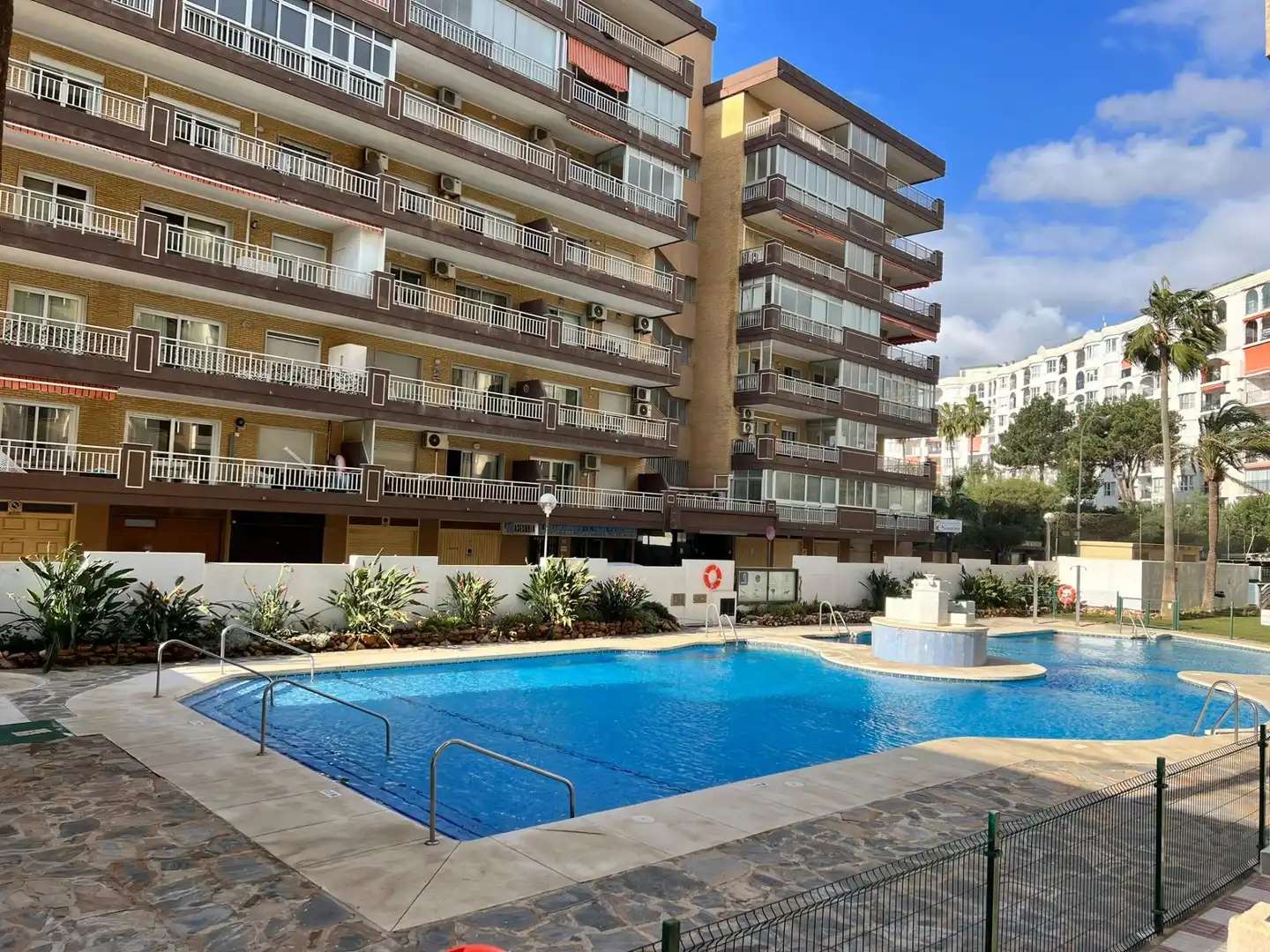 Apartment mit Pool zum Verkauf in Playa de los Boliches, imagen 2