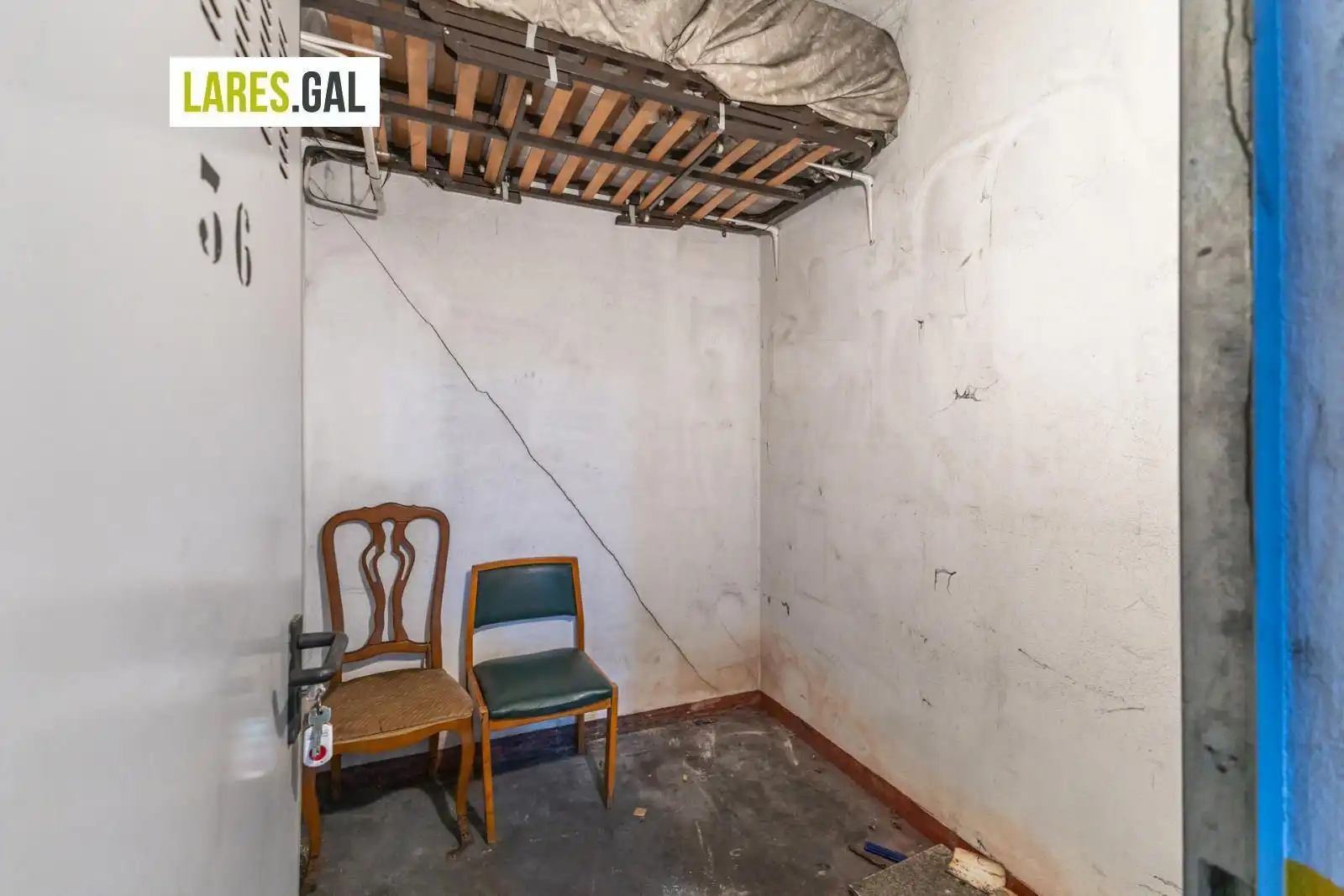 Piso en venta en Cangas  con Trastero