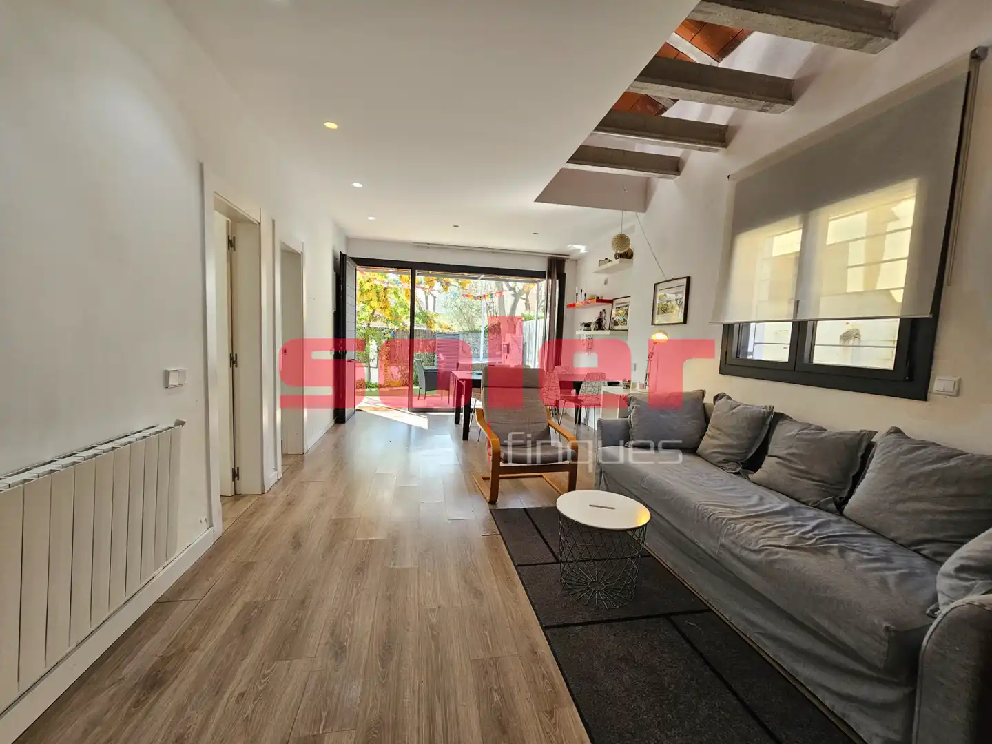Sala de estar de Casa o chalet en venta en Sant Cugat del Vallès con Aire acondicionado, Calefacción y Jardín privado