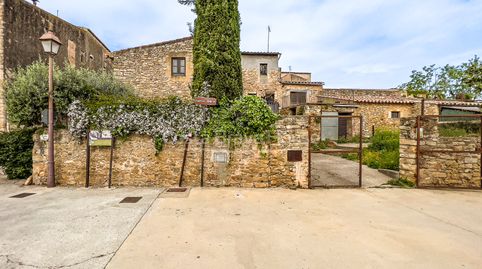Foto 3 de Finca rústica en venda a Plaça de Les Voltes, Forallac, Girona