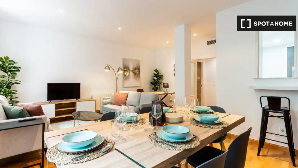Flat with terrace to rent in Centro