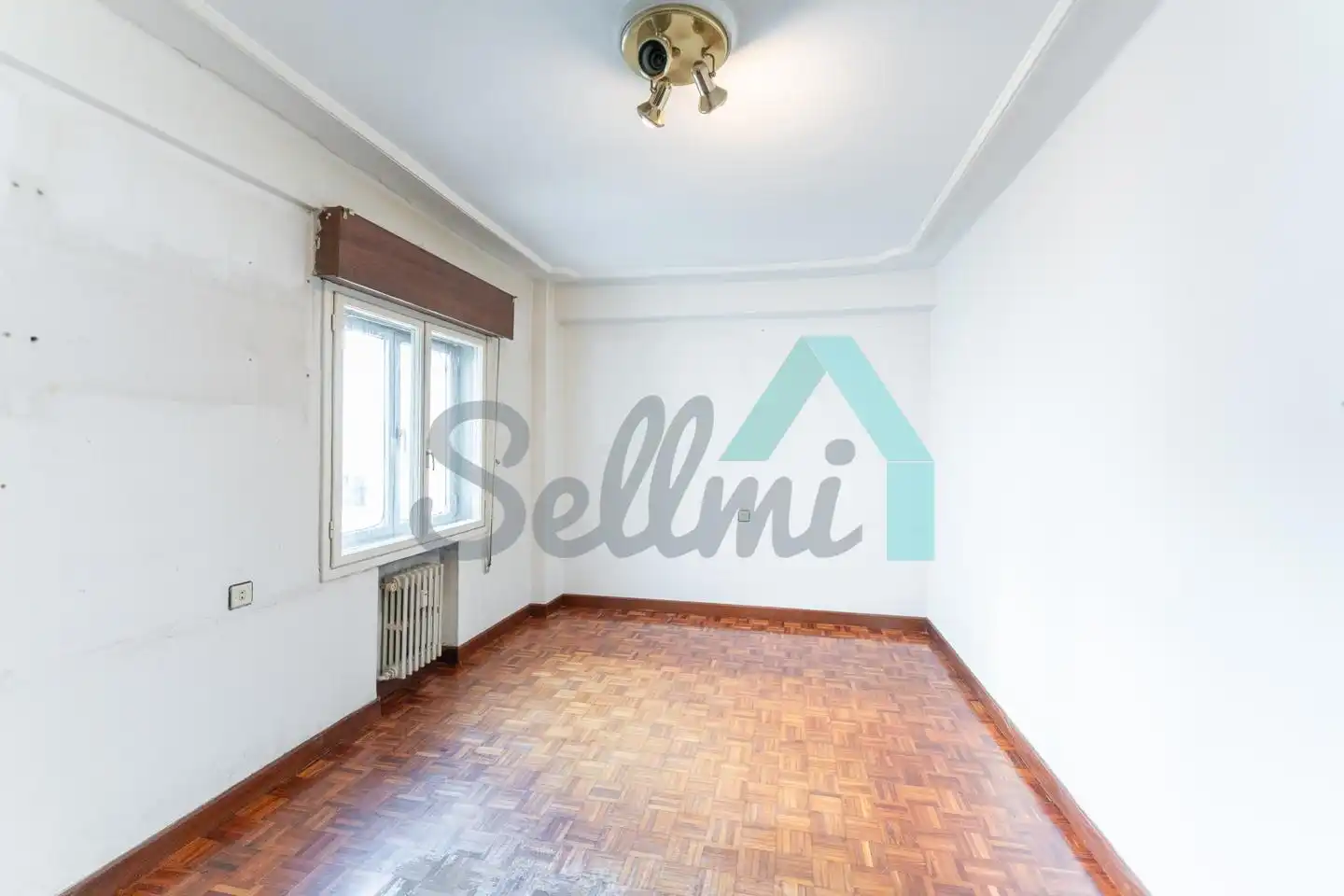 Bedroom of Flat for sale in Gijón   with Heating, Parquet flooring and Terrace