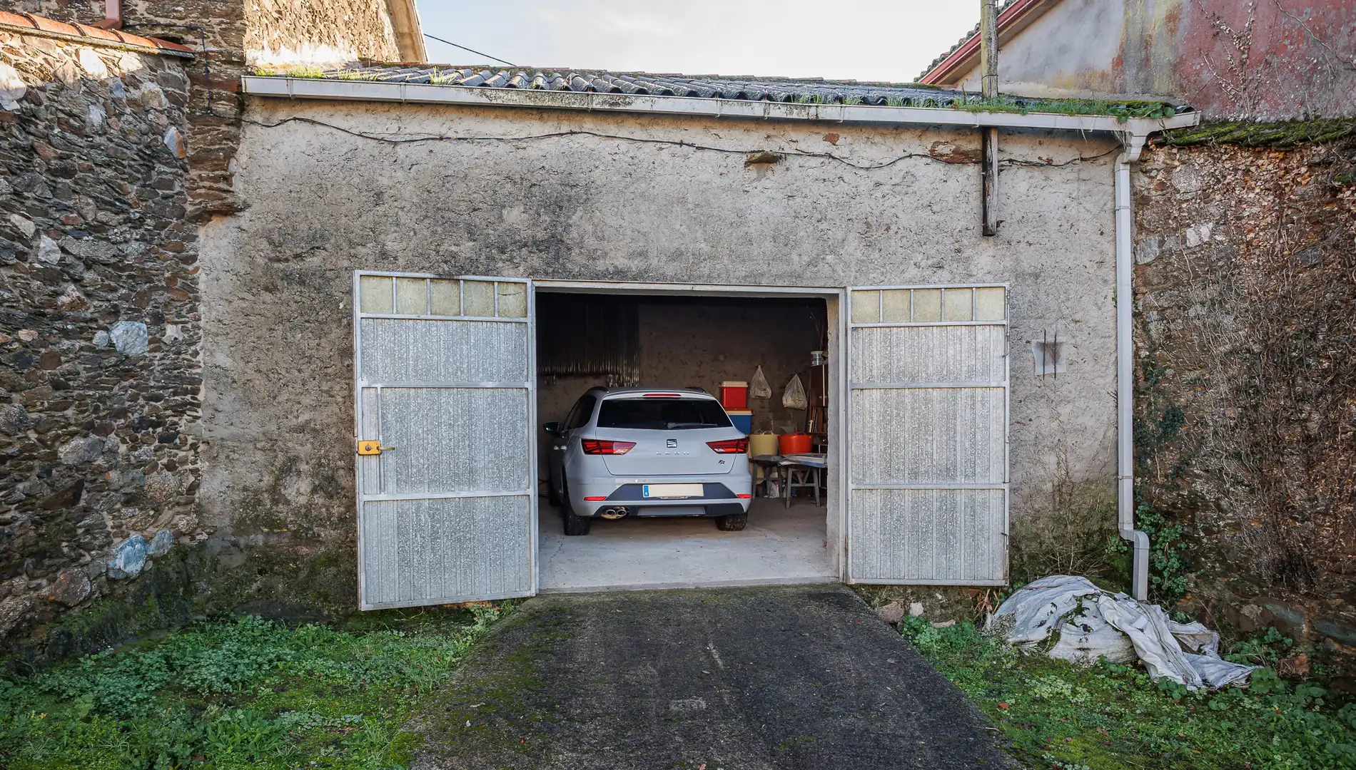 Parking of Country homes for sale in Boimorto  with Furnished