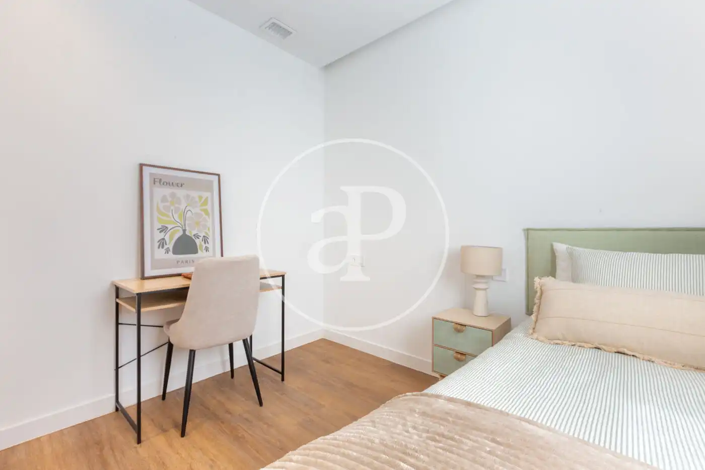 Habitación de Piso en venta en Valencia con Aire acondicionado, Calefacción y Amueblado