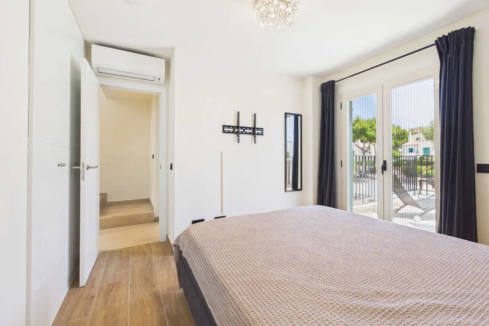 Dormitori de Casa adosada en venda en Capdepera amb Aire condicionat, Terrassa i Moblat