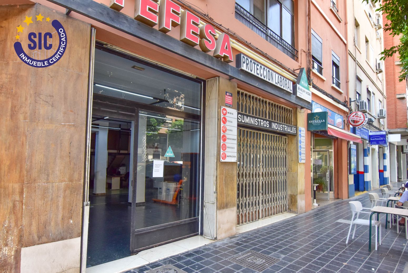 Exterior view of Premises for sale in  Valencia Capital  with Terrace