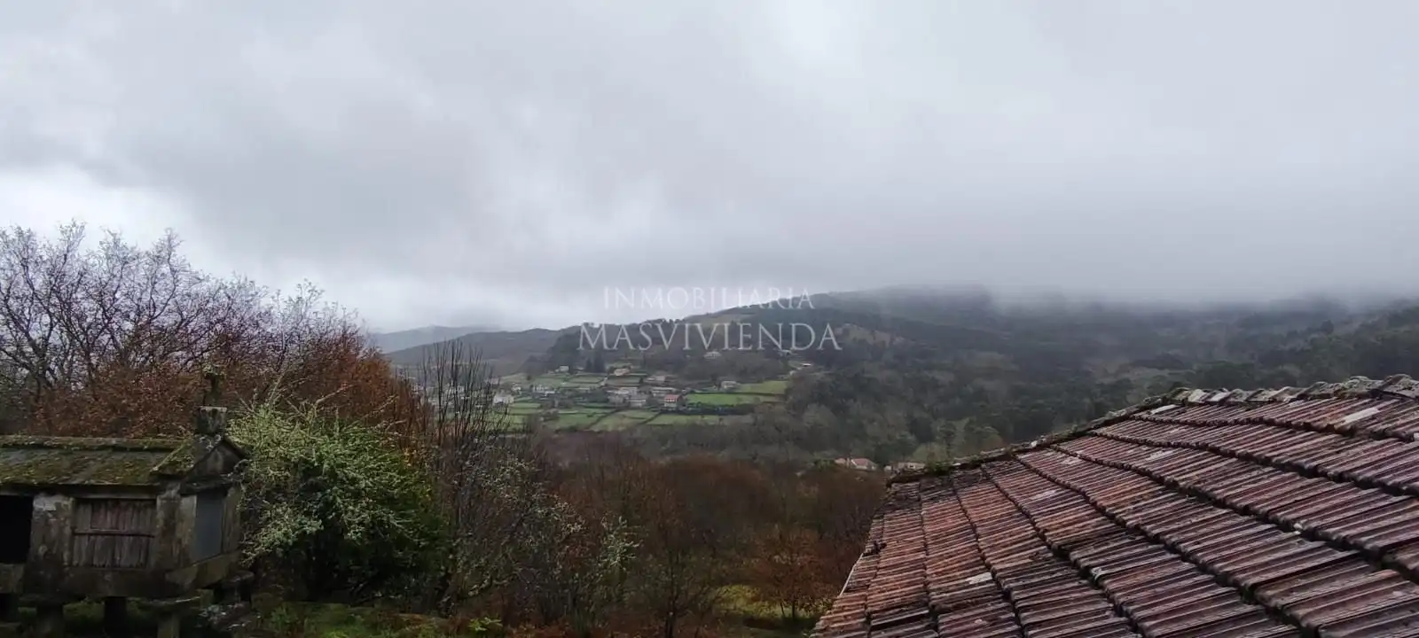 Houses for sale in Fornelos de Montes  with Private garden and Storage room
