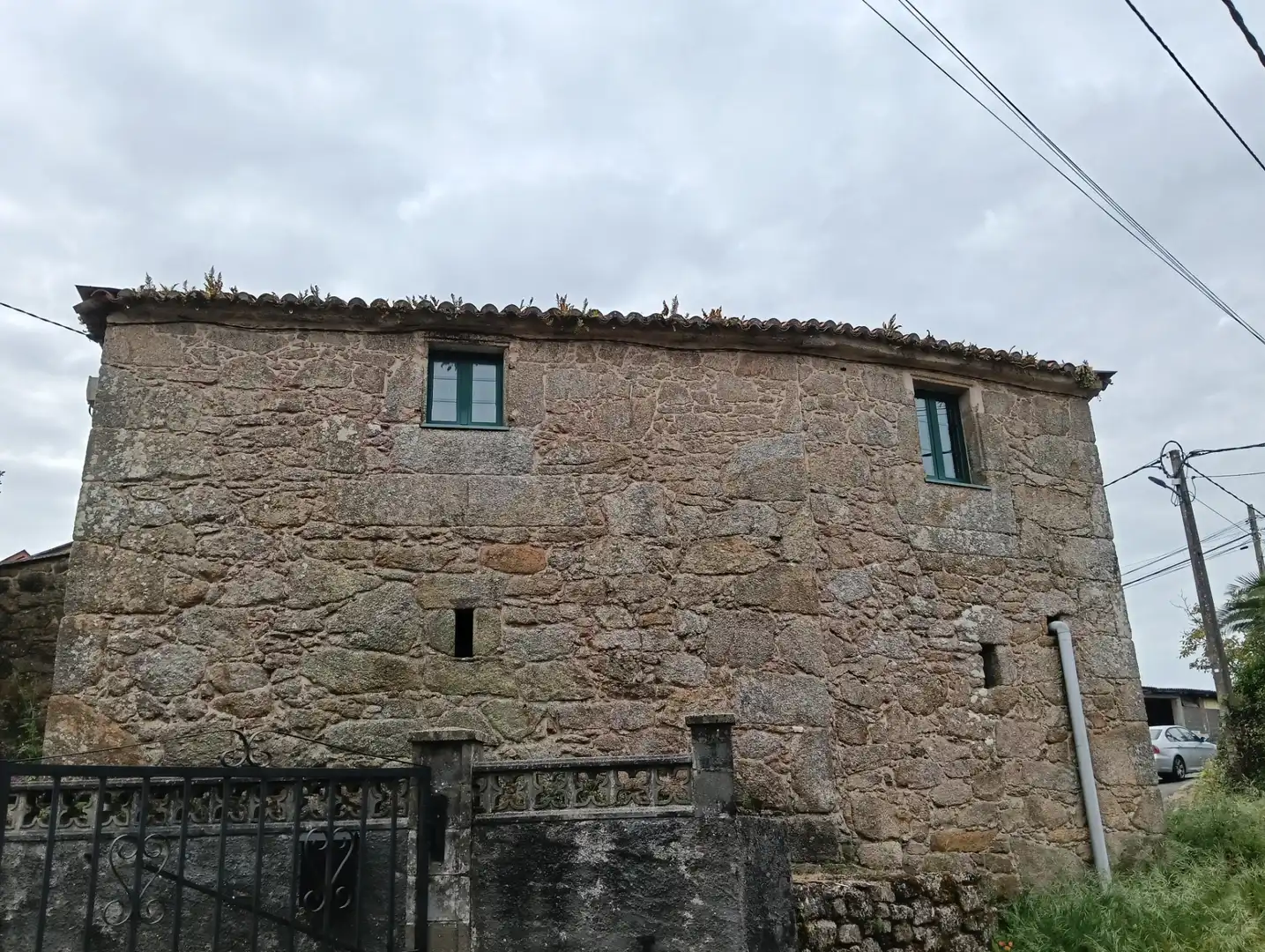 Exterior view of Houses for sale in Coirós  with Private garden and Storage room