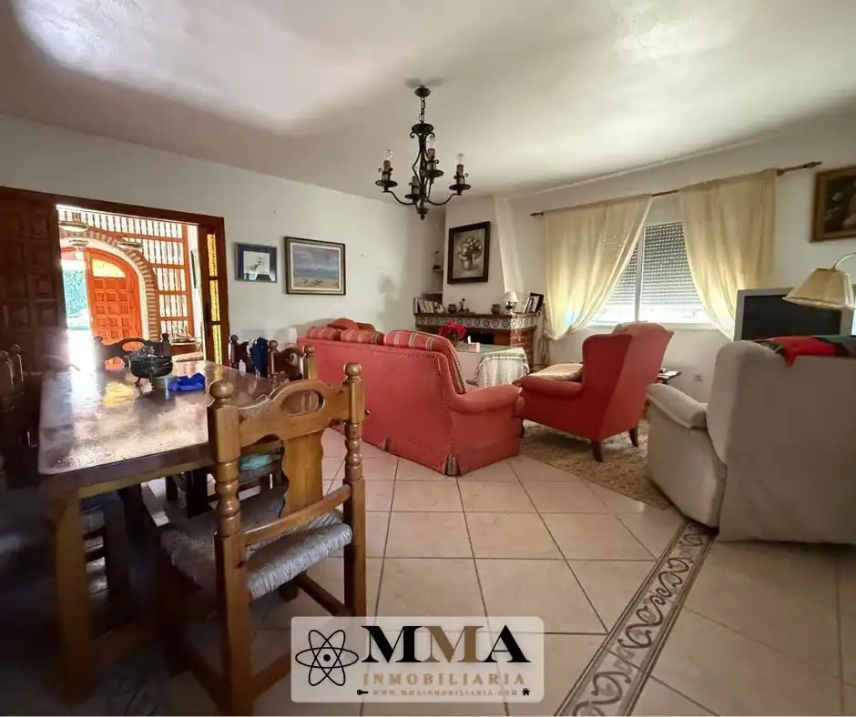 Sala d'estar de Finca rústica en venda en El Rompido amb Aire condicionat, Calefacció i Jardí privat