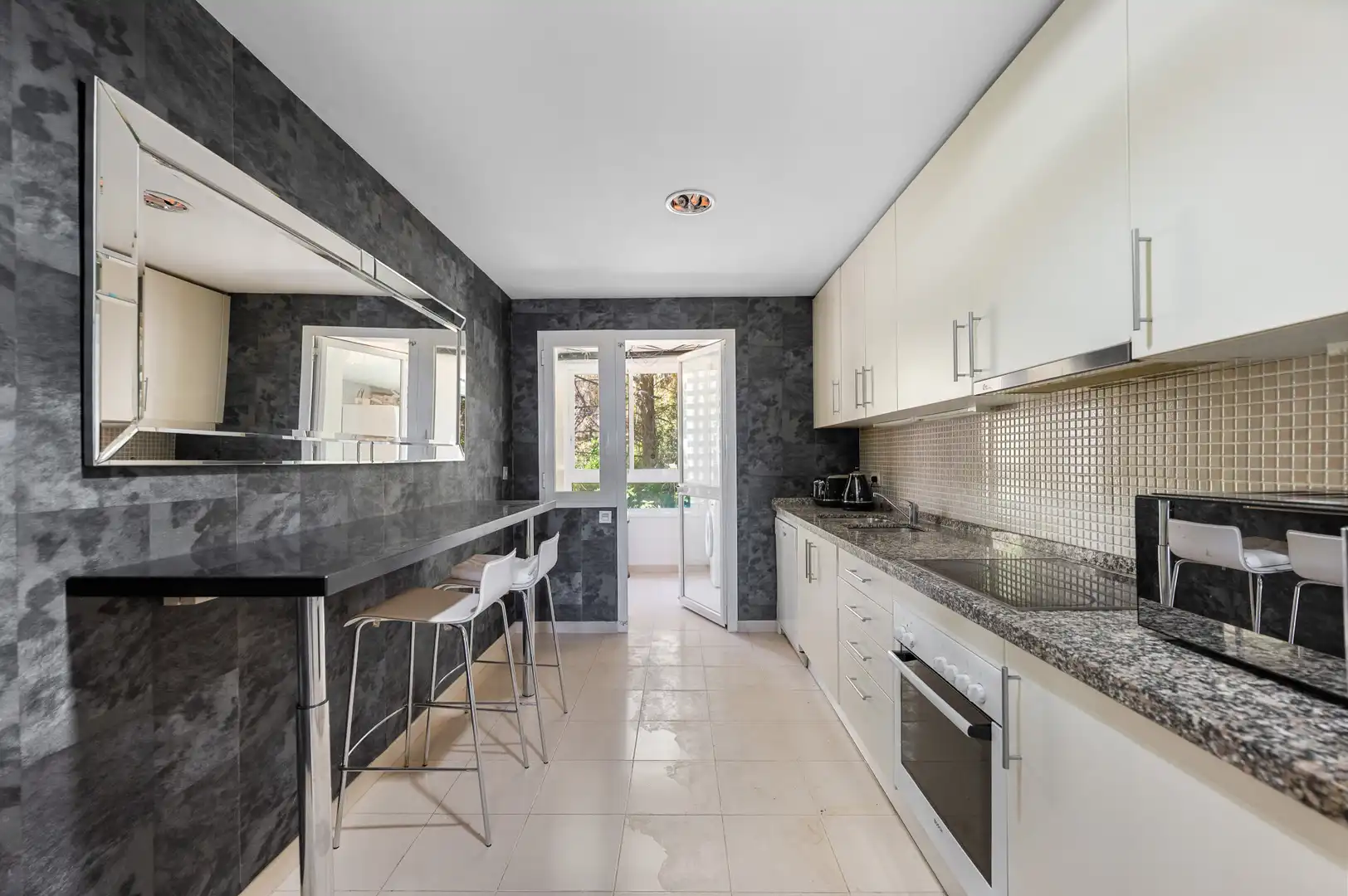 Apartamento con piscina en venta en HERROJO EL 1, imagen 6