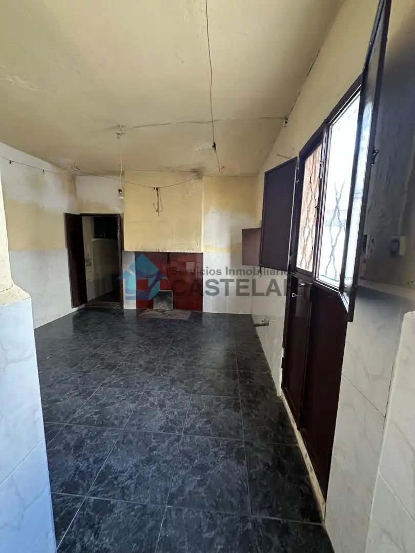 Casa adosada en venta en Oliva de la Frontera