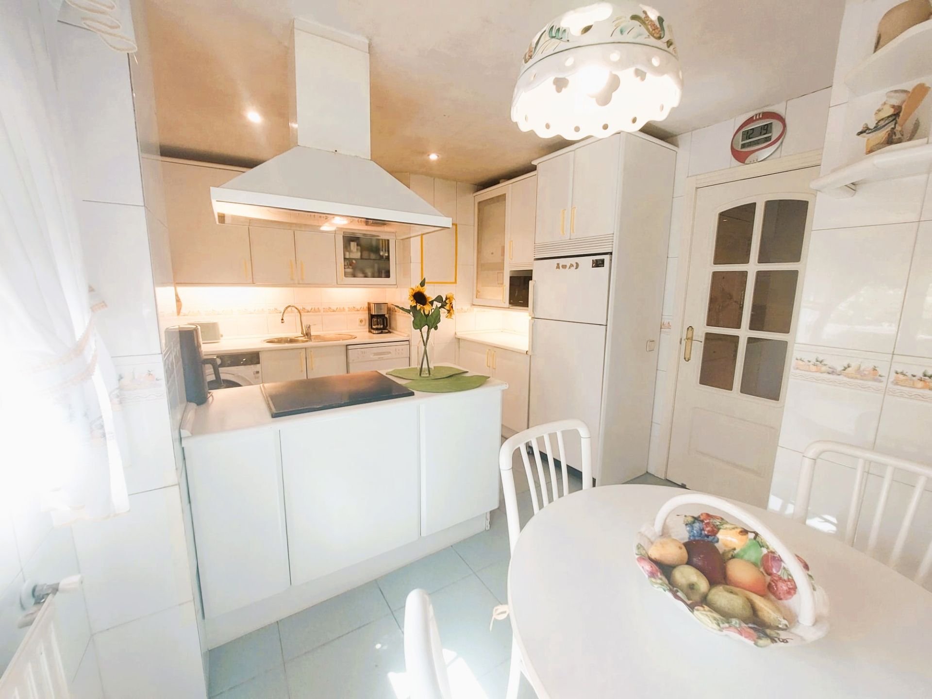 Kitchen of Duplex for sale in Alcorcón  with Air Conditioner, Heating and Parquet flooring