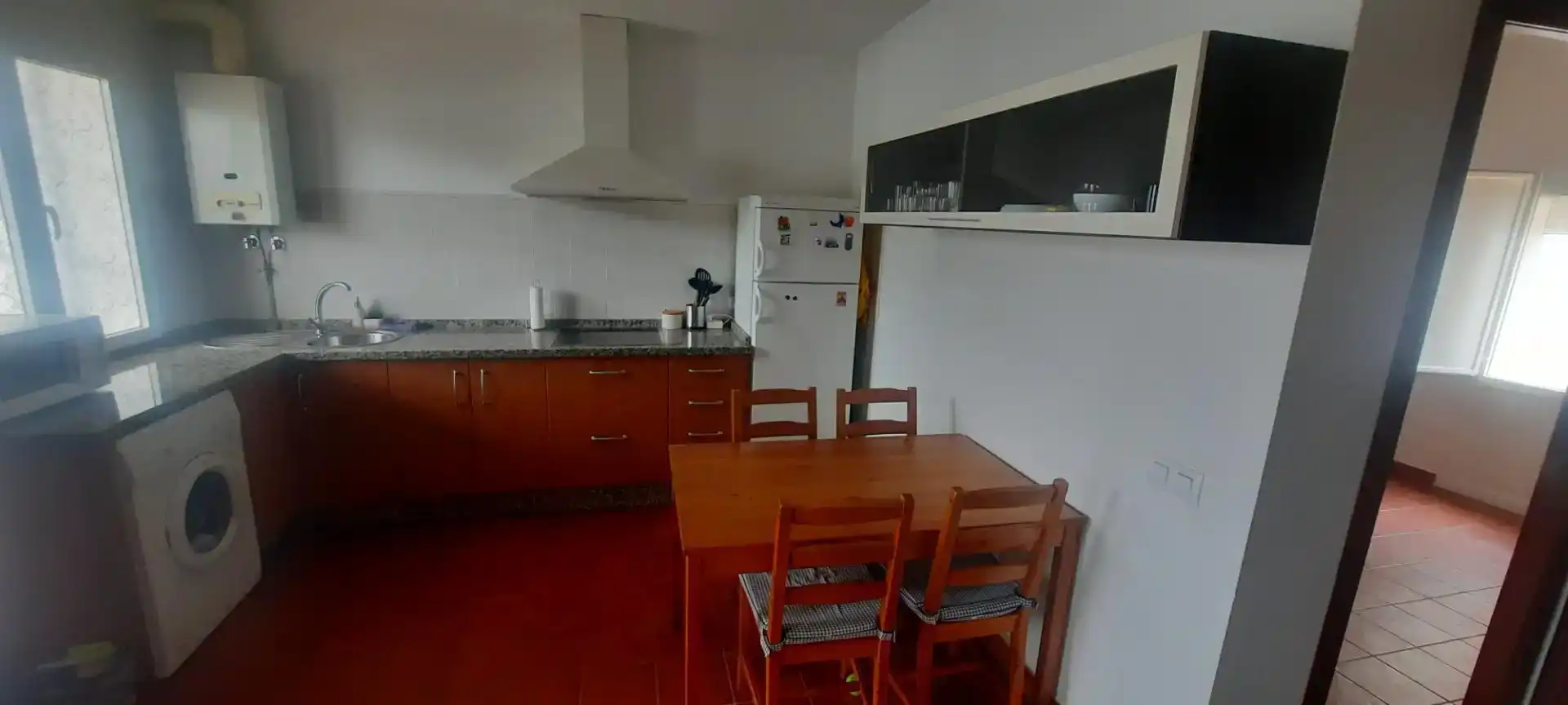 Cocina de Apartamento en venta en El Pedroso con Jardín privado, Amueblado y Lavadora