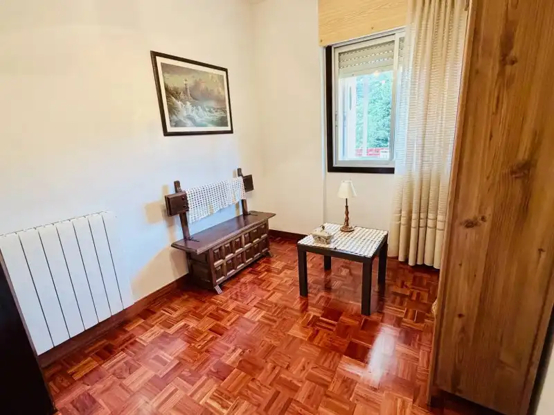 Bedroom of Flat for sale in El Espinar  with Heating, Parquet flooring and Terrace