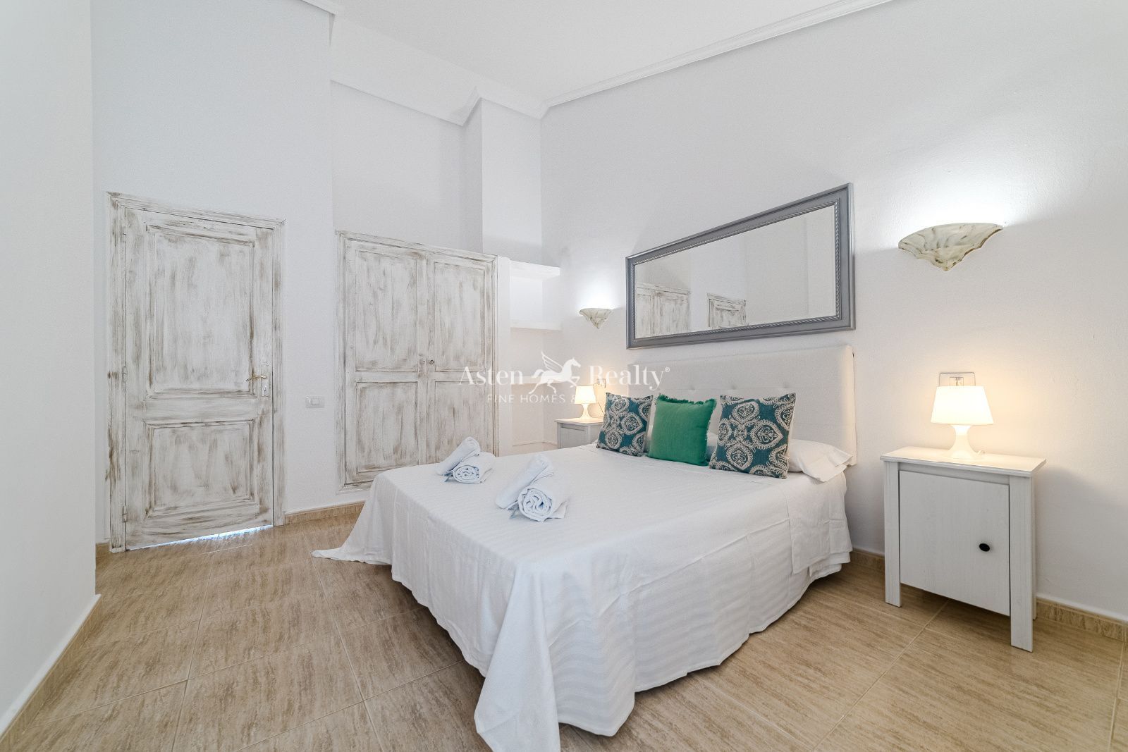 Bedroom of Attic for sale in Adeje  with Air Conditioner, Terrace and Swimming Pool