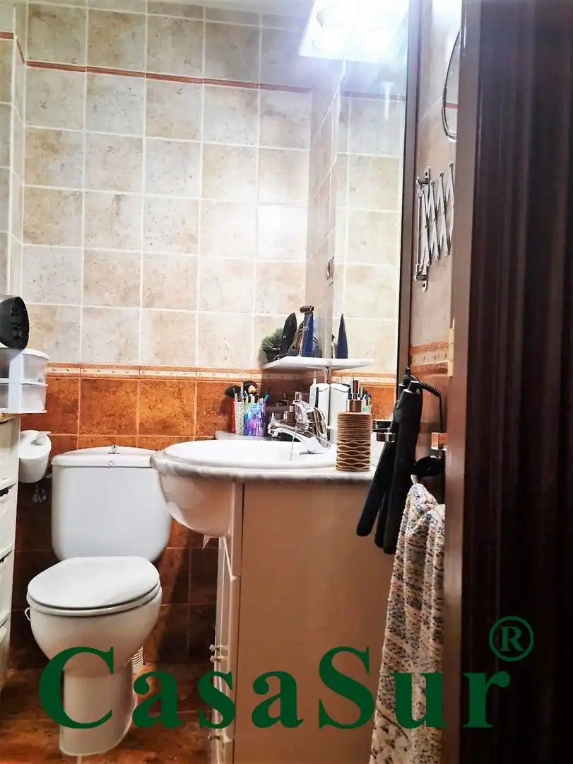 Baño de Piso en venta en Tudela de Duero con Aire acondicionado, Calefacción y Parquet