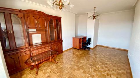 Photo 5 of Flat to rent in El Natahoyo, Asturias