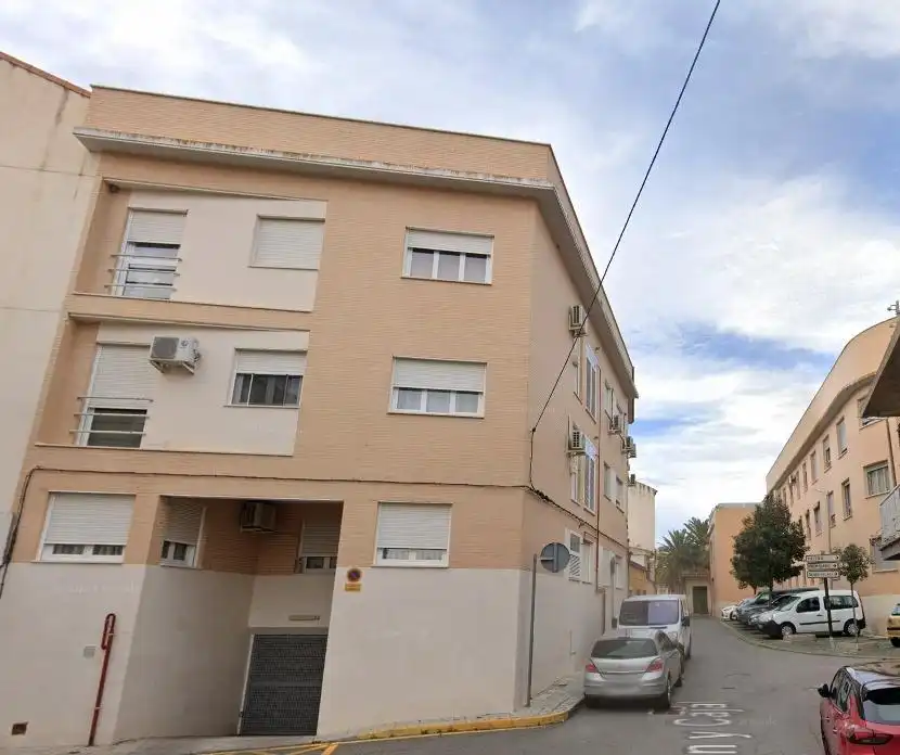 Piso con ascensor en venta en Calle de Ramón y Cajal