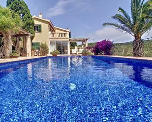 Swimming pool of House or chalet for sale in Maó  with Air Conditioner, Terrace and Swimming Pool