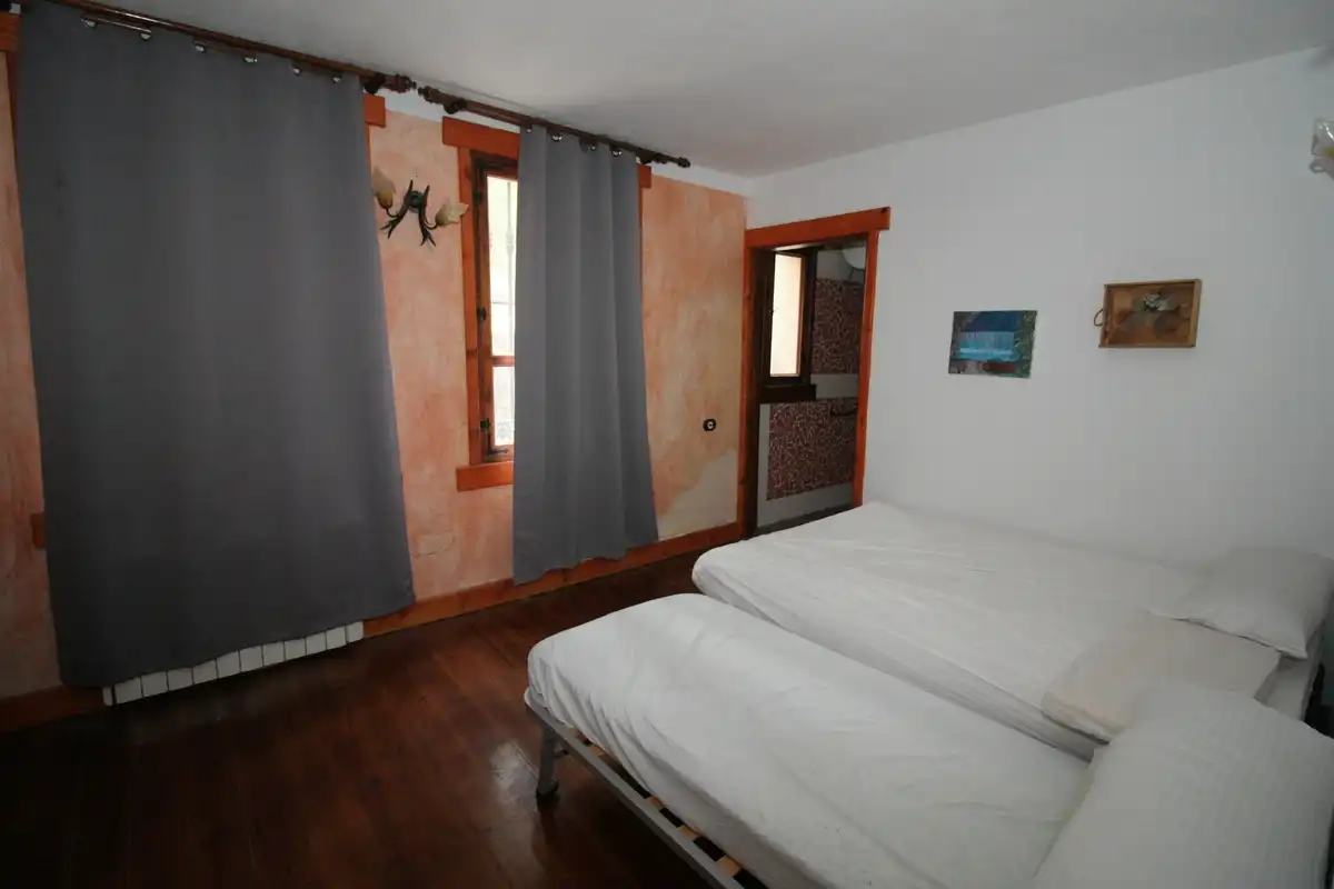 Schlafzimmer von Country house zum Verkauf in Arenas de San Pedro mit Heizung, Privatgarten und Terrasse