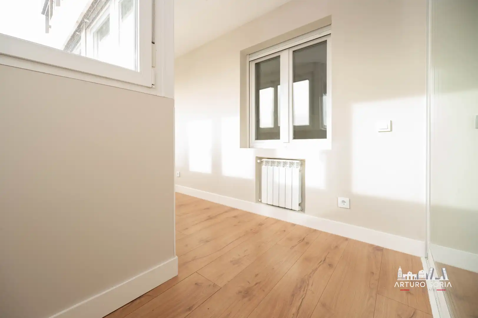 Habitación de Piso de alquiler en Madrid con Aire acondicionado, Trastero y Lavadora