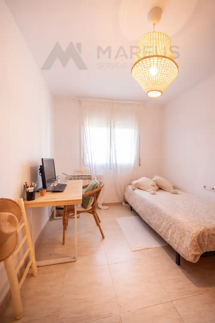Bedroom of Houses for sale in Sant Esteve Sesrovires  with Heating, Private garden and Terrace