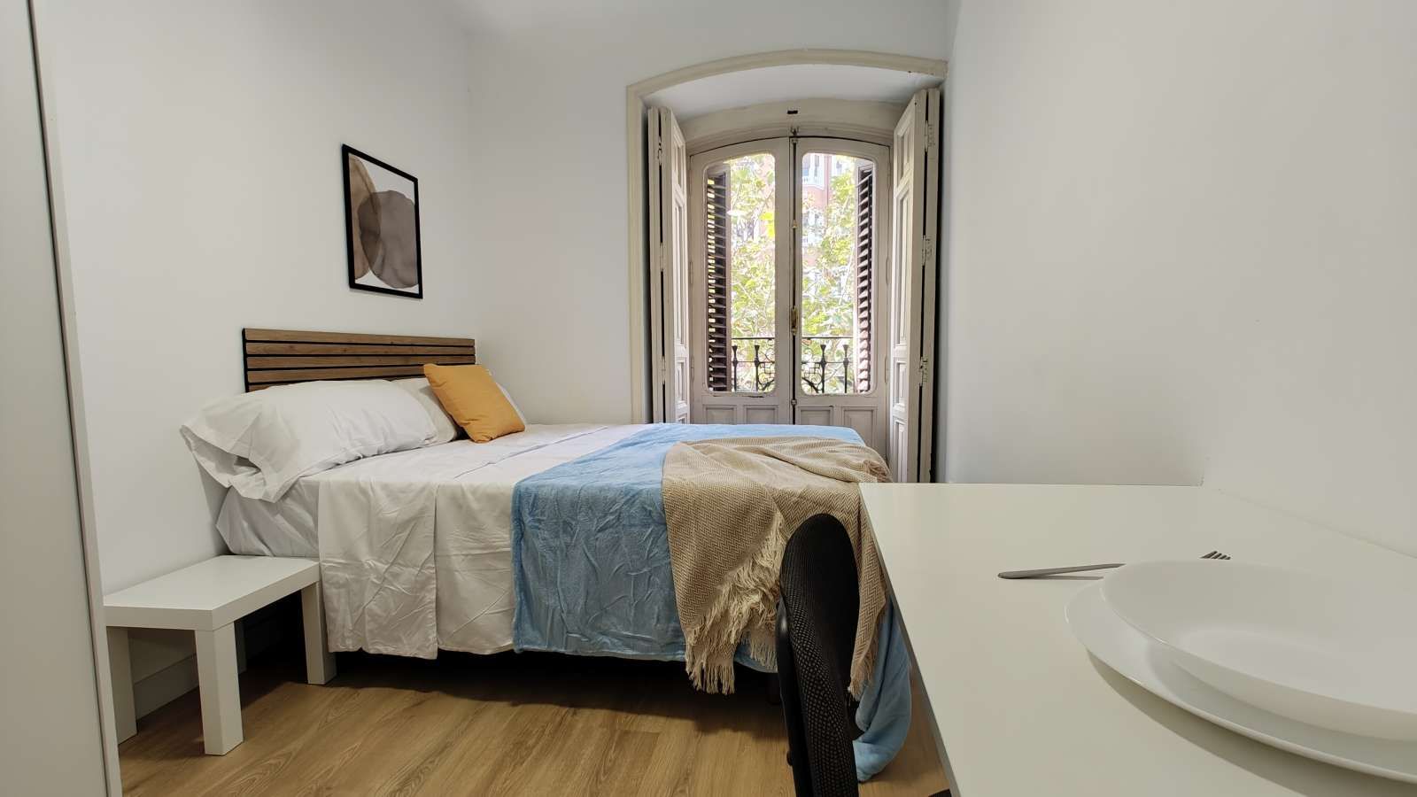 Bedroom of Flat to share in  Madrid Capital  with Air Conditioner, Heating and Terrace