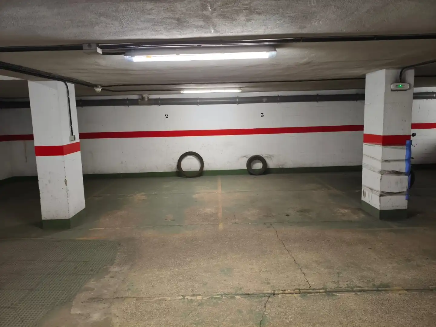 Garaje de alquiler en Calle Mackay Macdonald, 7, Las Torres - Guadalupe