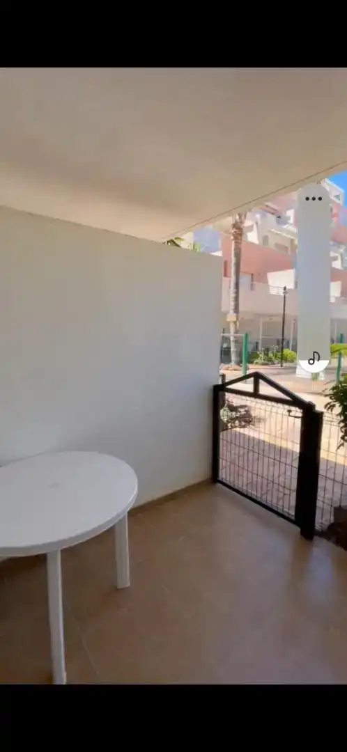 Terraza de Piso en venta en Vera con Aire acondicionado, Amueblado y Lavadora