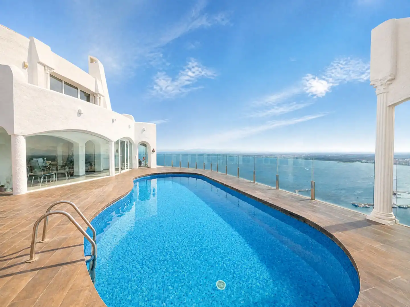 Casa con piscina in vendita a N/A, imagen 2