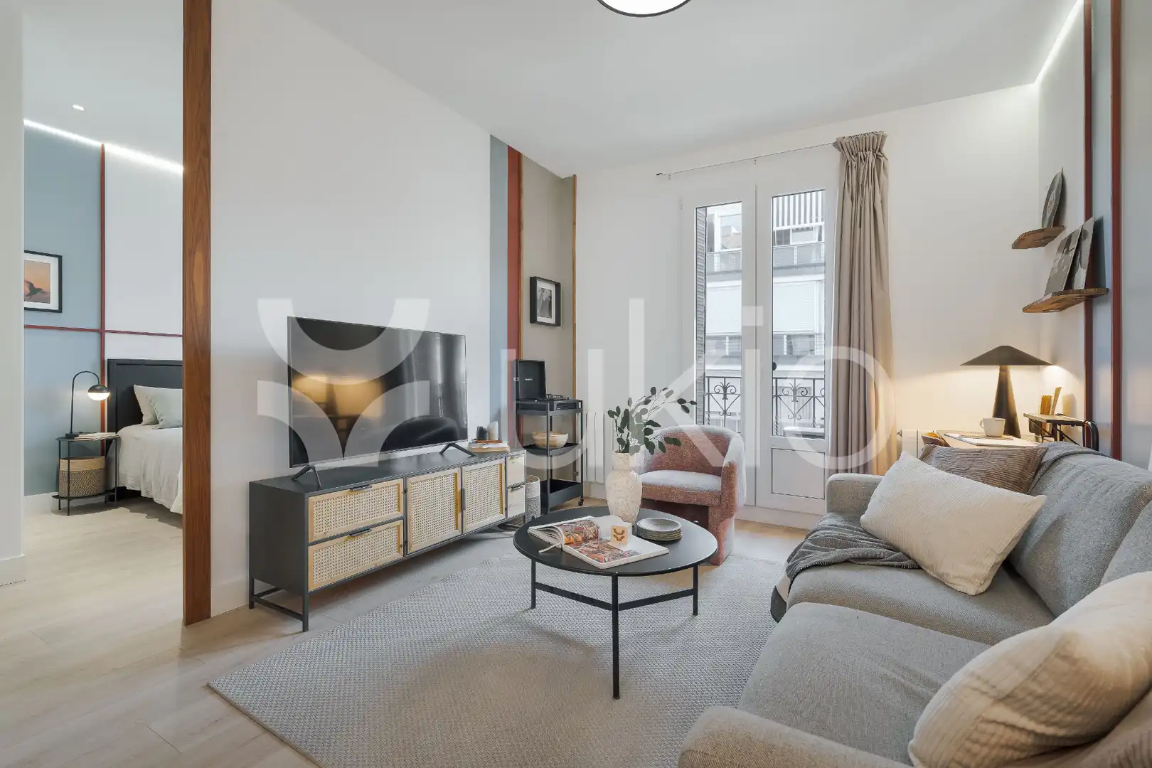 Sala d'estar de Apartament de lloguer en Madrid amb Aire condicionat, Calefacció i Moblat