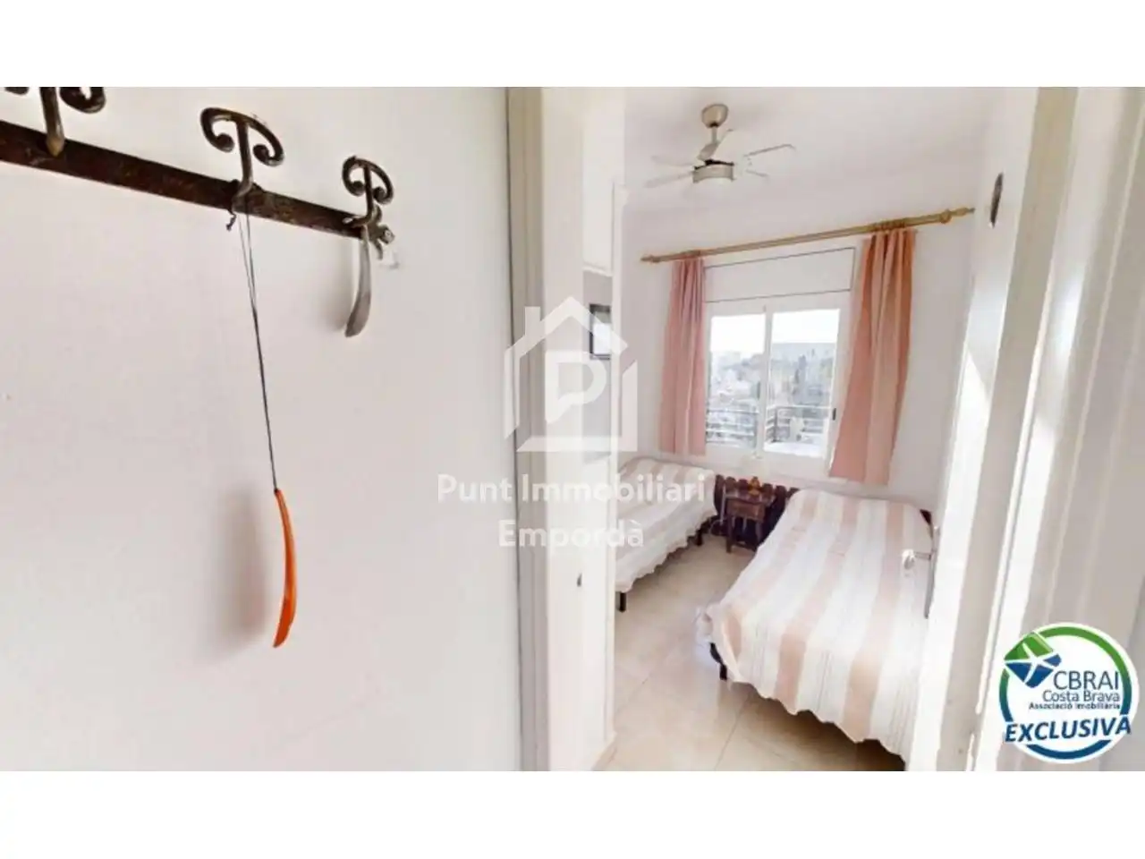 Dormitori de Apartament en venda en Roses amb Terrassa, Moblat i Balcó