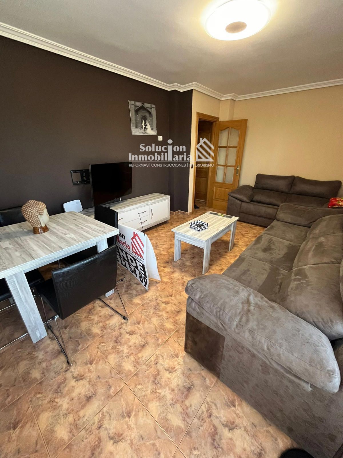 Sala d'estar de Pis en venda en Santa Marta de Tormes amb Aire condicionat, Calefacció i Parquet
