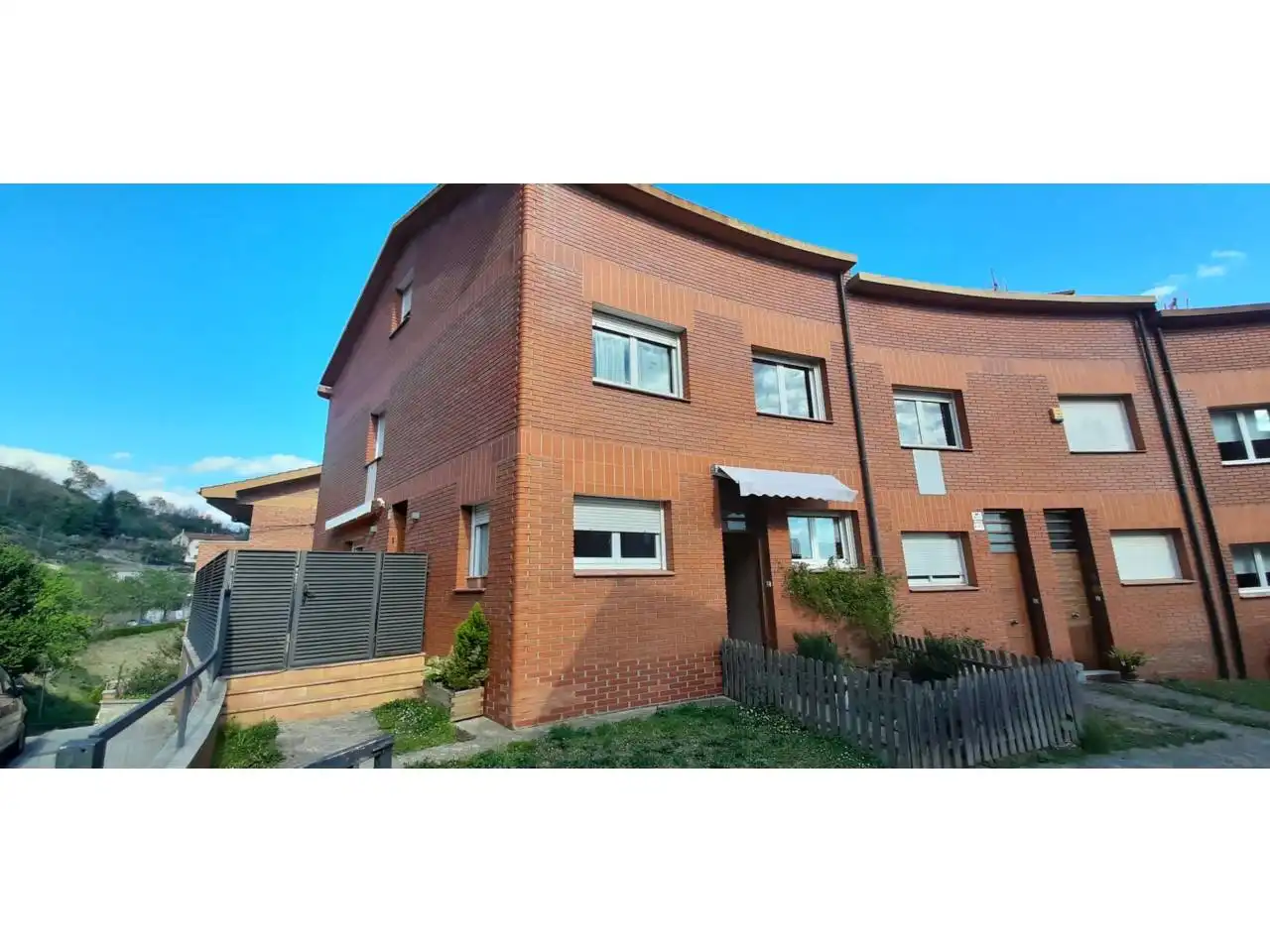 Exterior view of Houses for sale in Berga  with Heating, Private garden and Parquet flooring