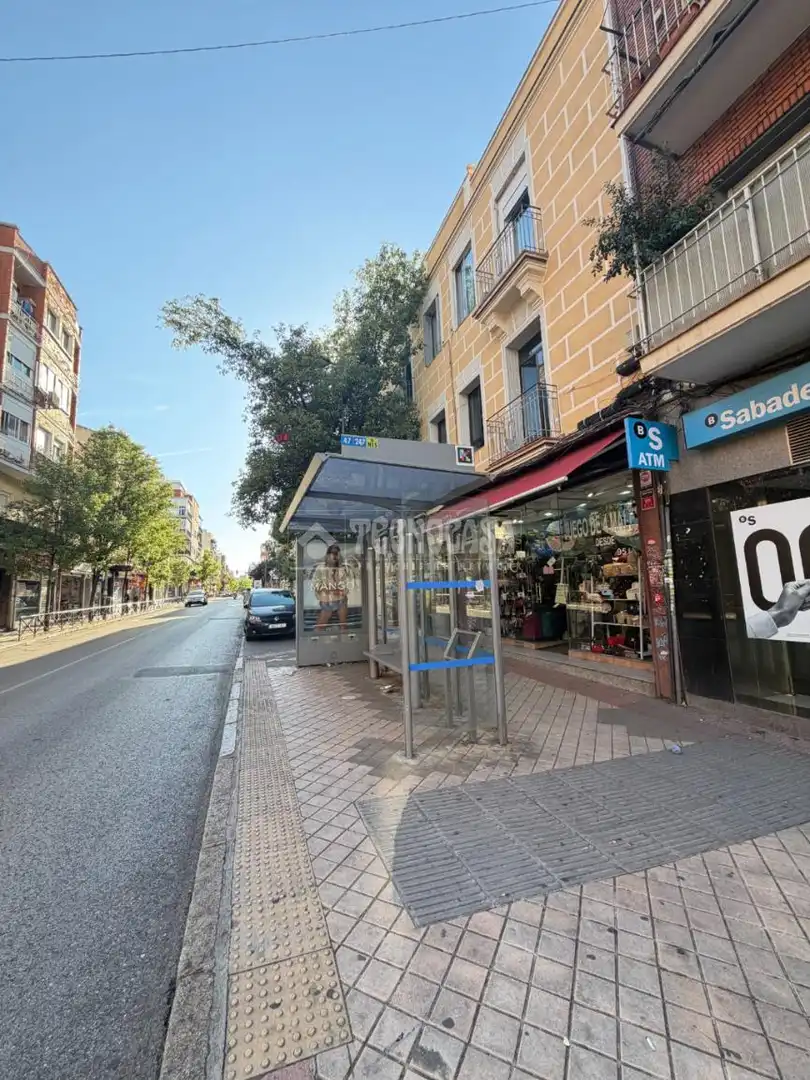 Vista exterior de Piso en venta en Madrid con Aire acondicionado