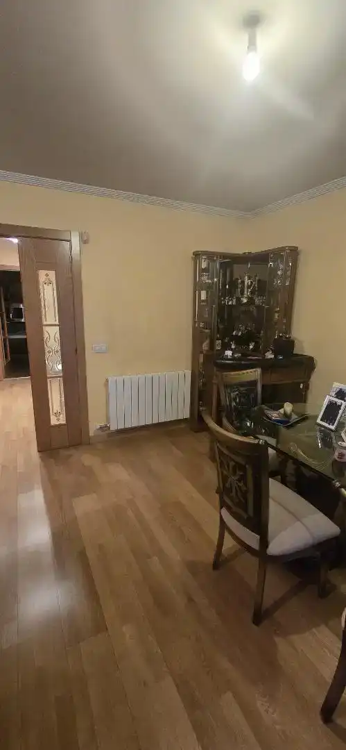 Casa adosada en venda a Calle Mayor, 28, La Robla