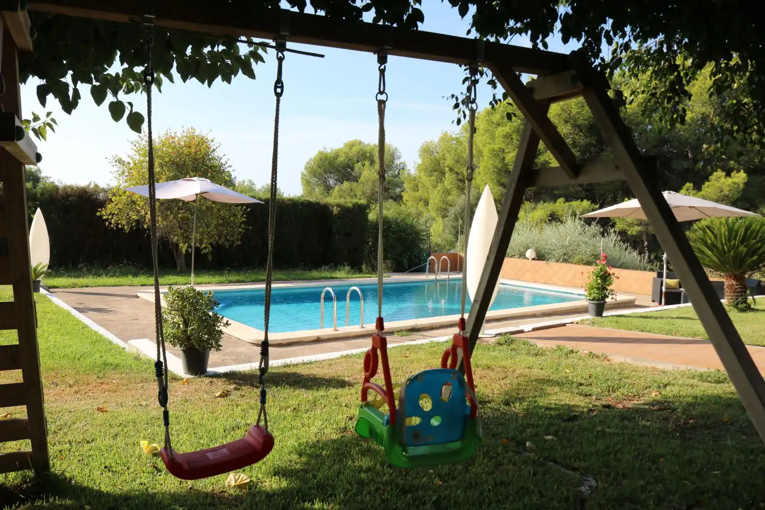 Swimming pool of Houses for sale in Benicasim / Benicàssim  with Terrace and Storage room