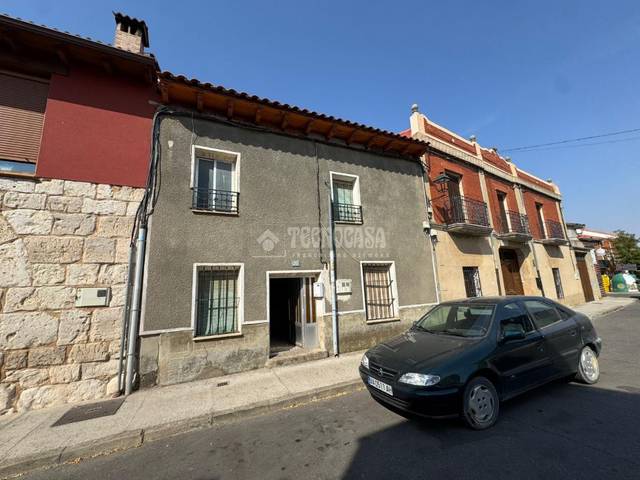 Casa adosada en Venta en Cigales