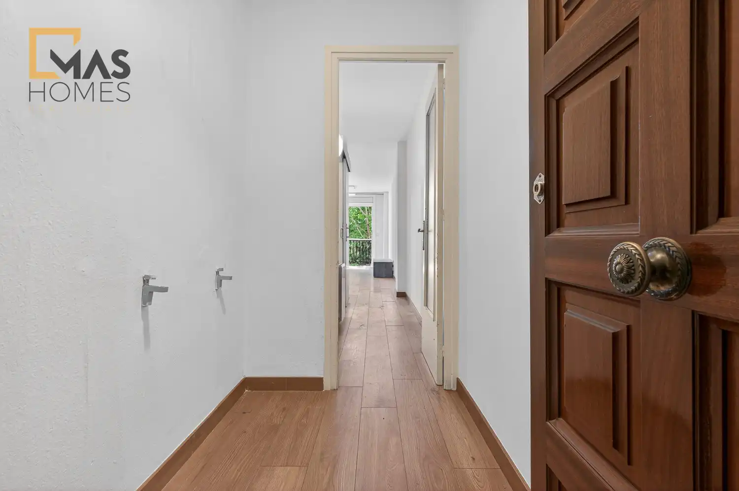 Piso con terraza en venta en Plaça de Serrat i Bonastre, imagen 2
