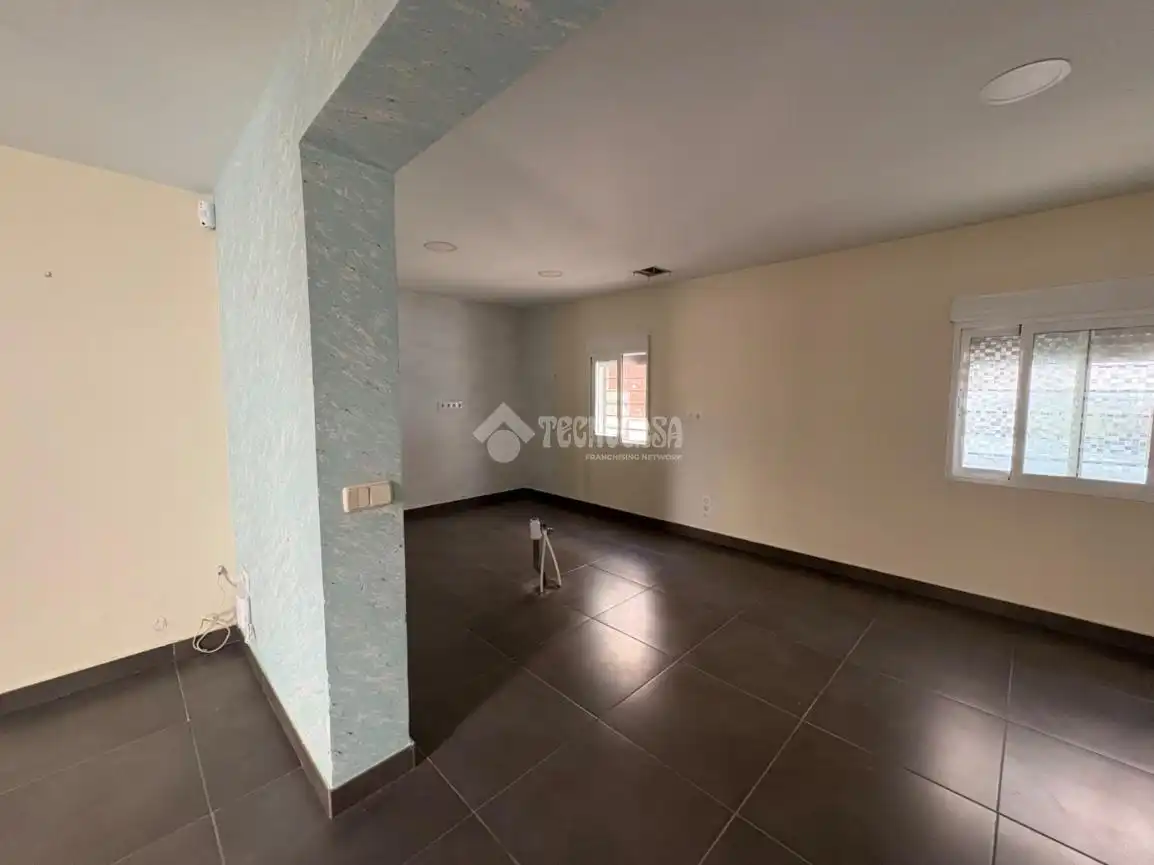 Piso en venta en C. Virgen de Tíscar, San Felipe - El Almendral - La Merced