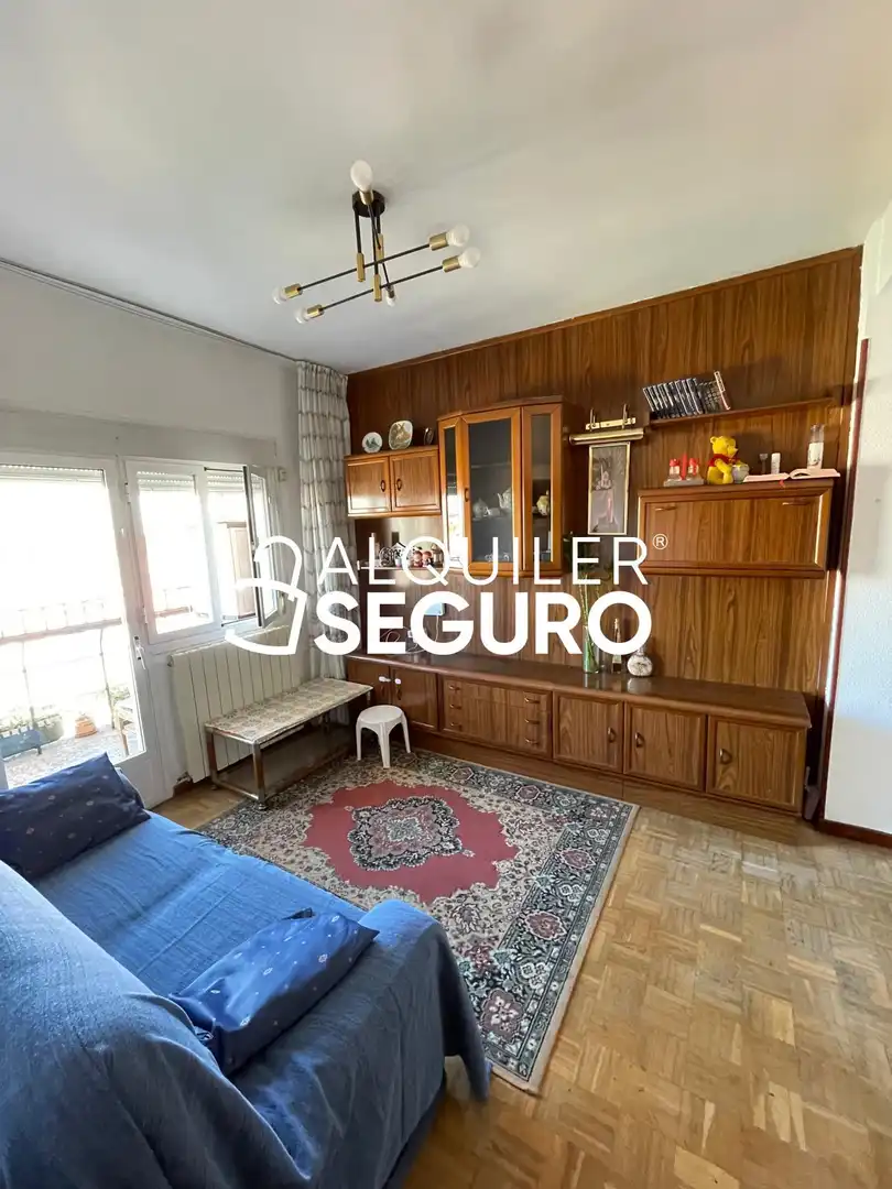 Habitación de Piso de alquiler en Carabanchel
