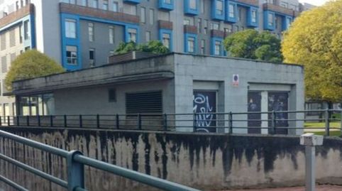 Foto 2 de Garaje de alquiler en Calle Francisco Tomás y Valiente, 19c, Peñacastillo - Nueva Montaña, Santander