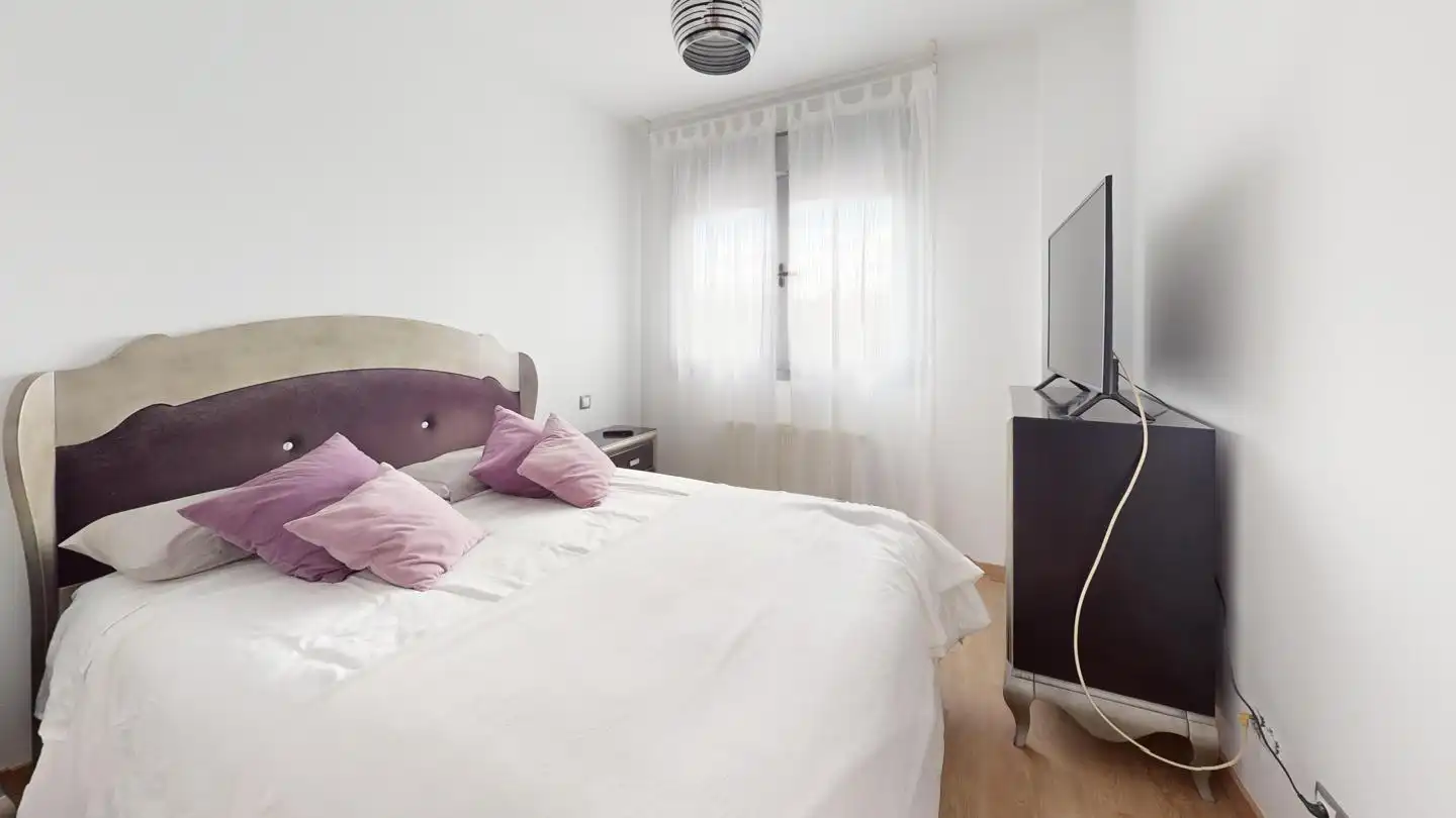 Habitación de Piso en venta en Ávila con Calefacción, Trastero y Amueblado
