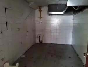 Local comercial en venta en Sama, imagen 4